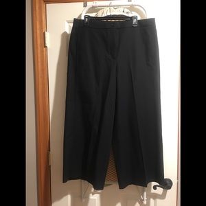 Ann Taylor Wide Leg Crop, Black